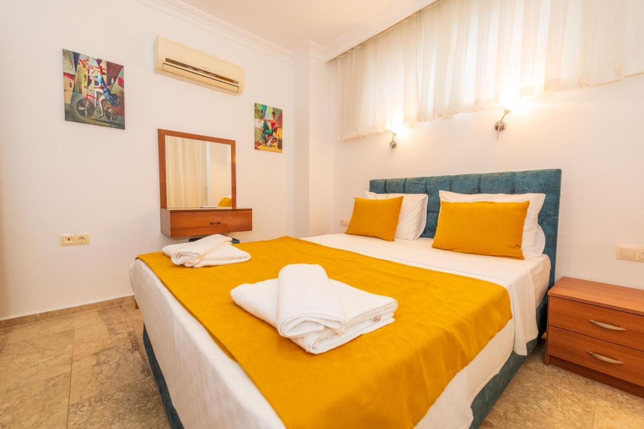 Villa Yasam Park - Luxury 8 Person - Fethiye Calis Beach 90Mt Εξωτερικό φωτογραφία