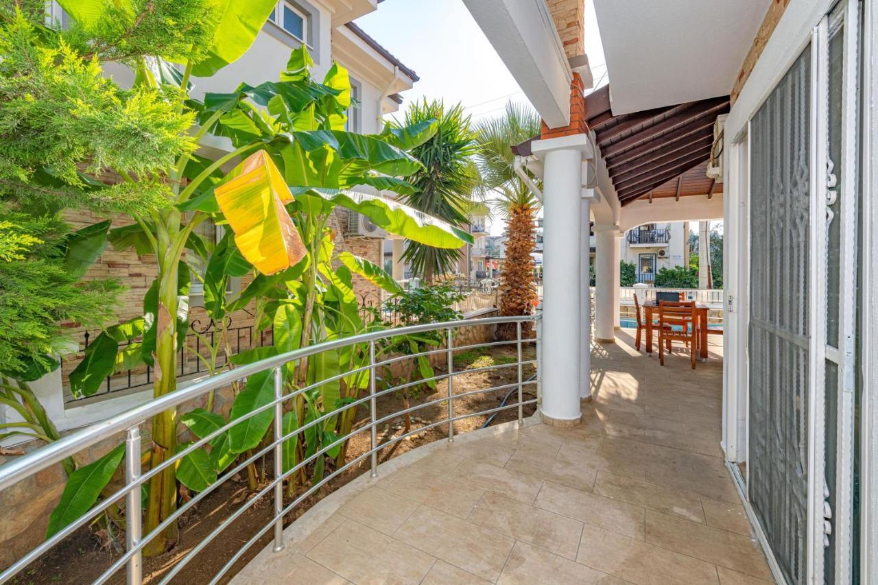 Villa Yasam Park - Luxury 8 Person - Fethiye Calis Beach 90Mt Εξωτερικό φωτογραφία