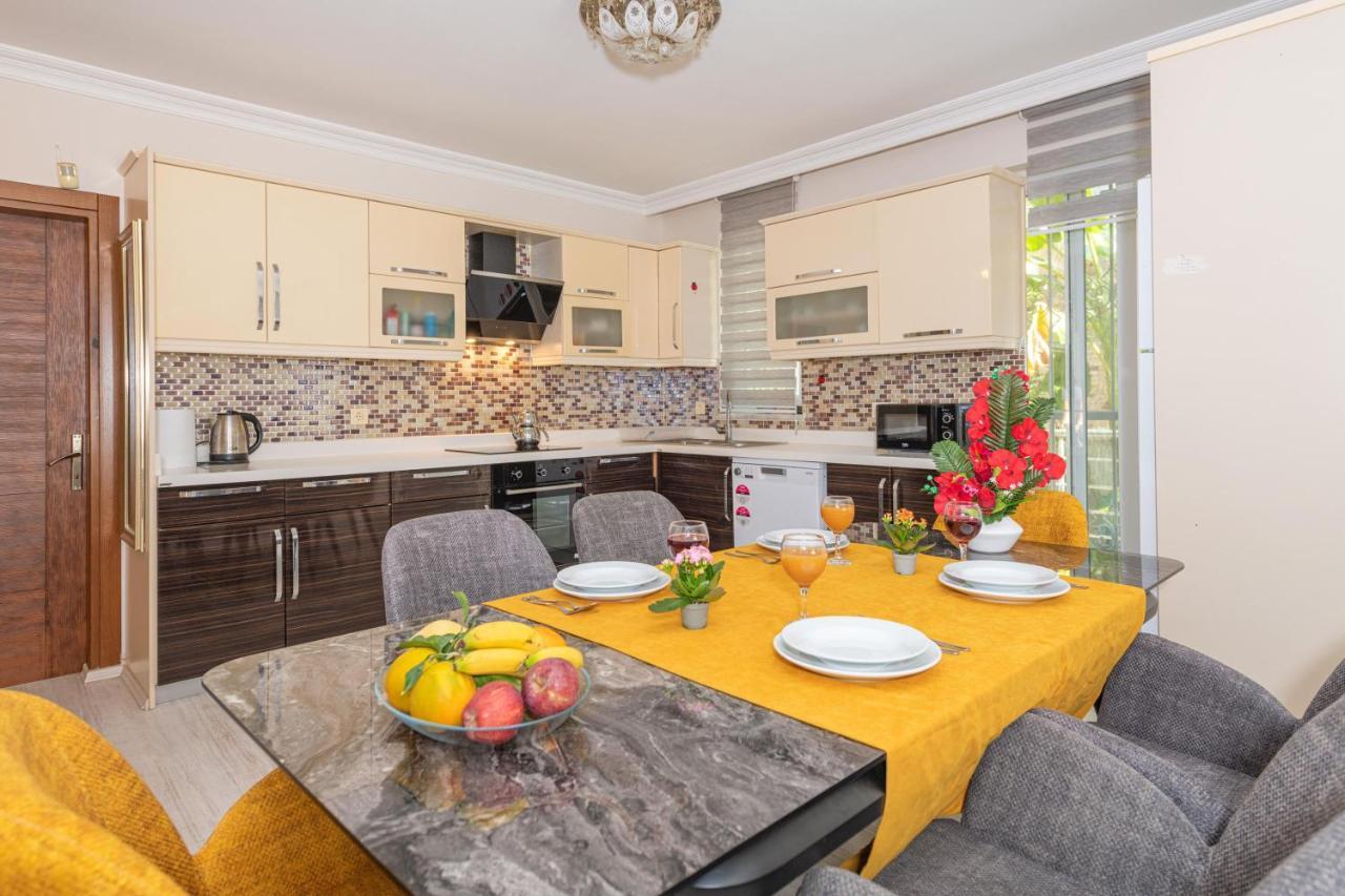 Villa Yasam Park - Luxury 8 Person - Fethiye Calis Beach 90Mt Εξωτερικό φωτογραφία
