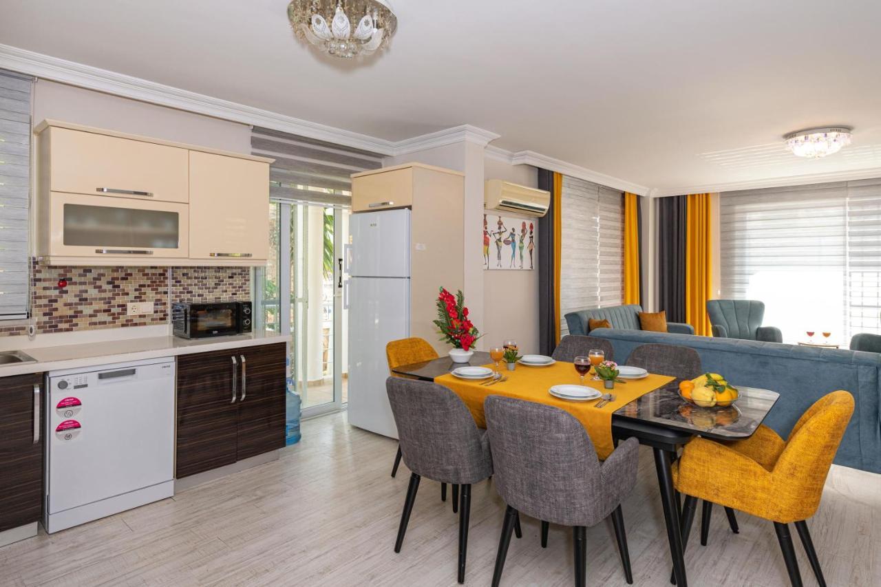 Villa Yasam Park - Luxury 8 Person - Fethiye Calis Beach 90Mt Εξωτερικό φωτογραφία