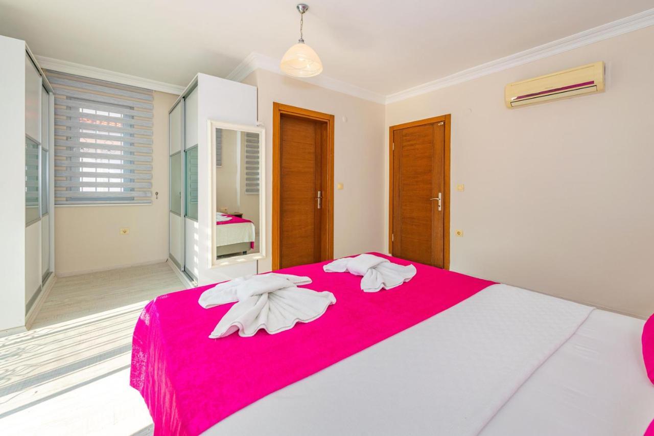 Villa Yasam Park - Luxury 8 Person - Fethiye Calis Beach 90Mt Εξωτερικό φωτογραφία